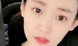 女高管吃瓜事件,职场女性形象与舆论的双重审视