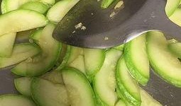 云南小瓜怎么吃