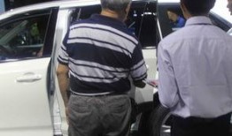 大汉吃瓜,揭秘宫廷秘闻，探寻历史真相