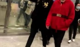 张新成吃瓜群众,瓜田李下，吃瓜群众的焦点人物