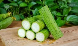 立秋吃瓜吃多少,吃多少瓜，养生又解暑？