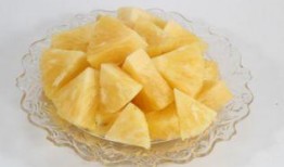 吃哈密瓜菠萝嗓子疼,小心嗓子不适！